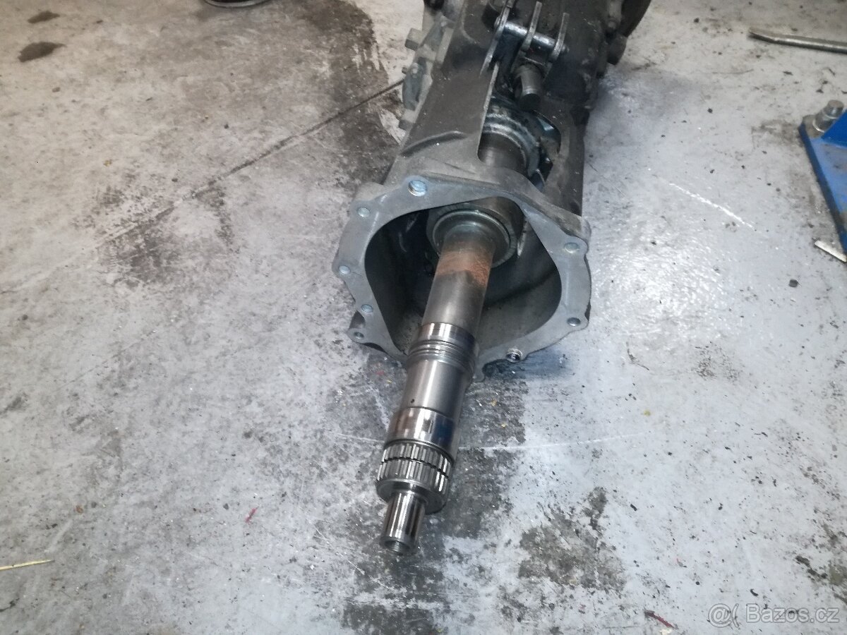 Předvodovka a rozvodovka X5 - 7