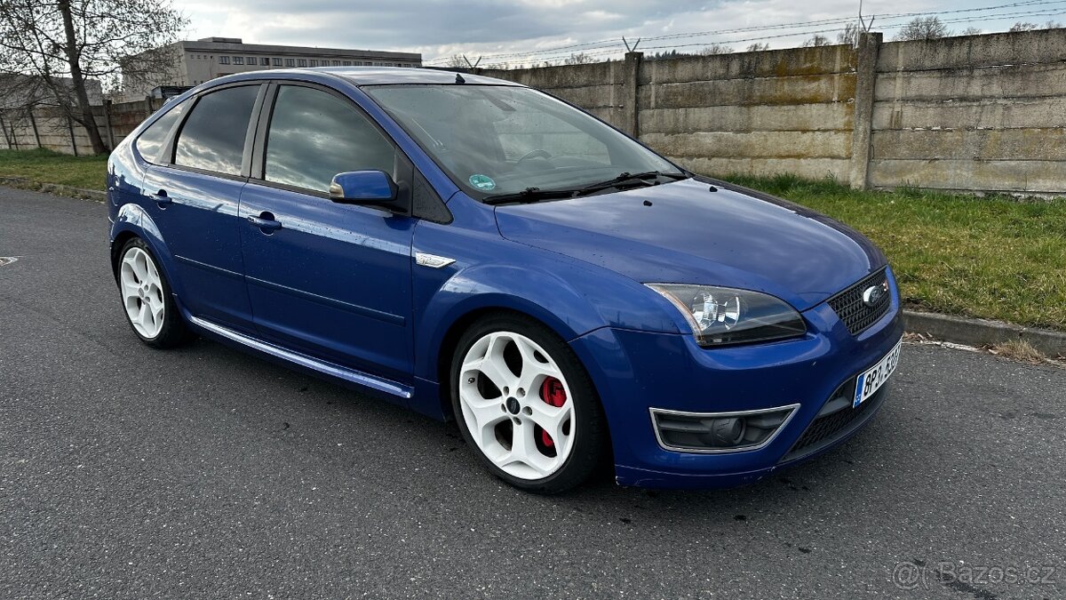 FORD FOCUS 2.5 ST - 7