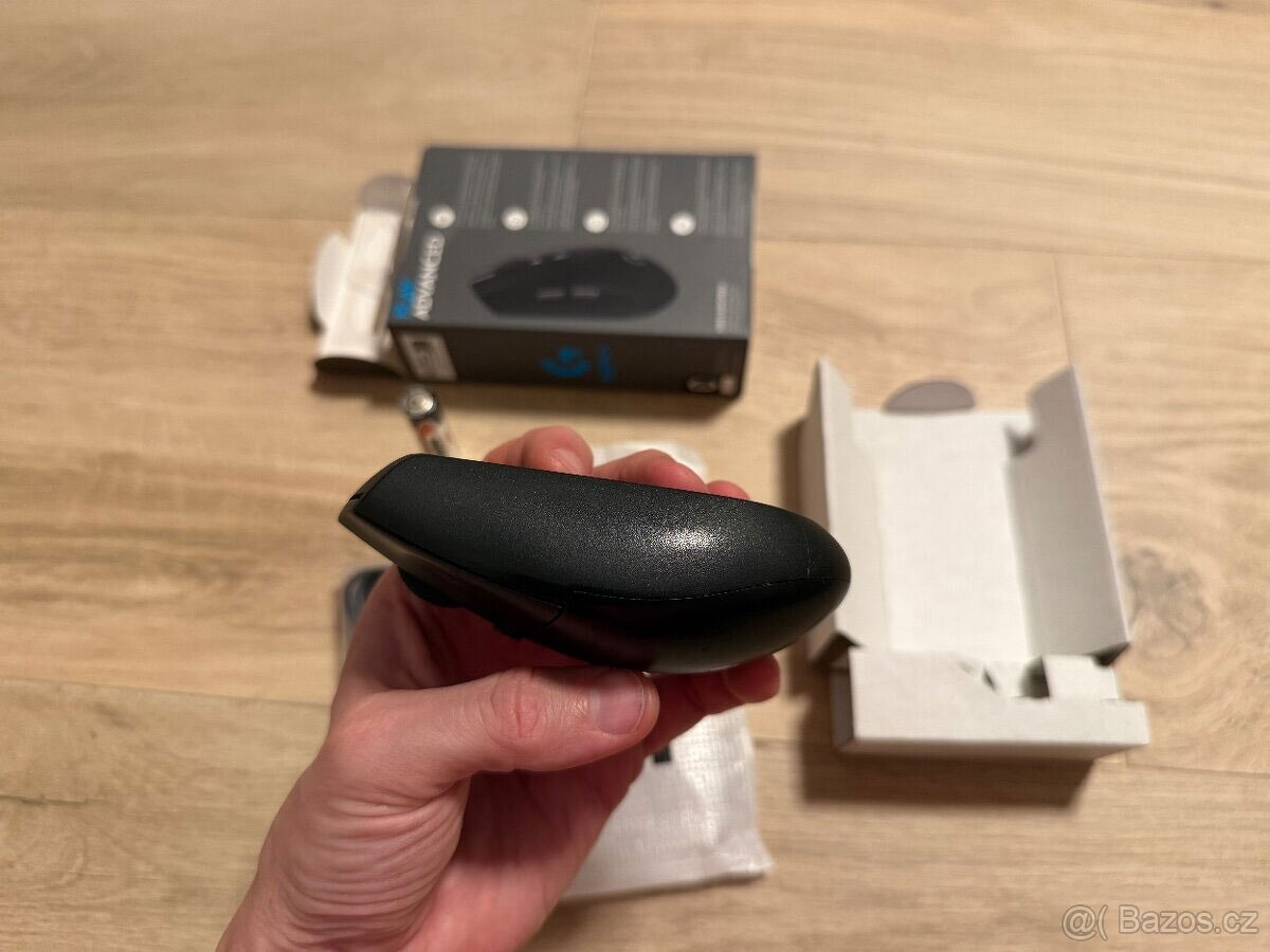 Logitech G305 Wireless Gaming Mouse - 7