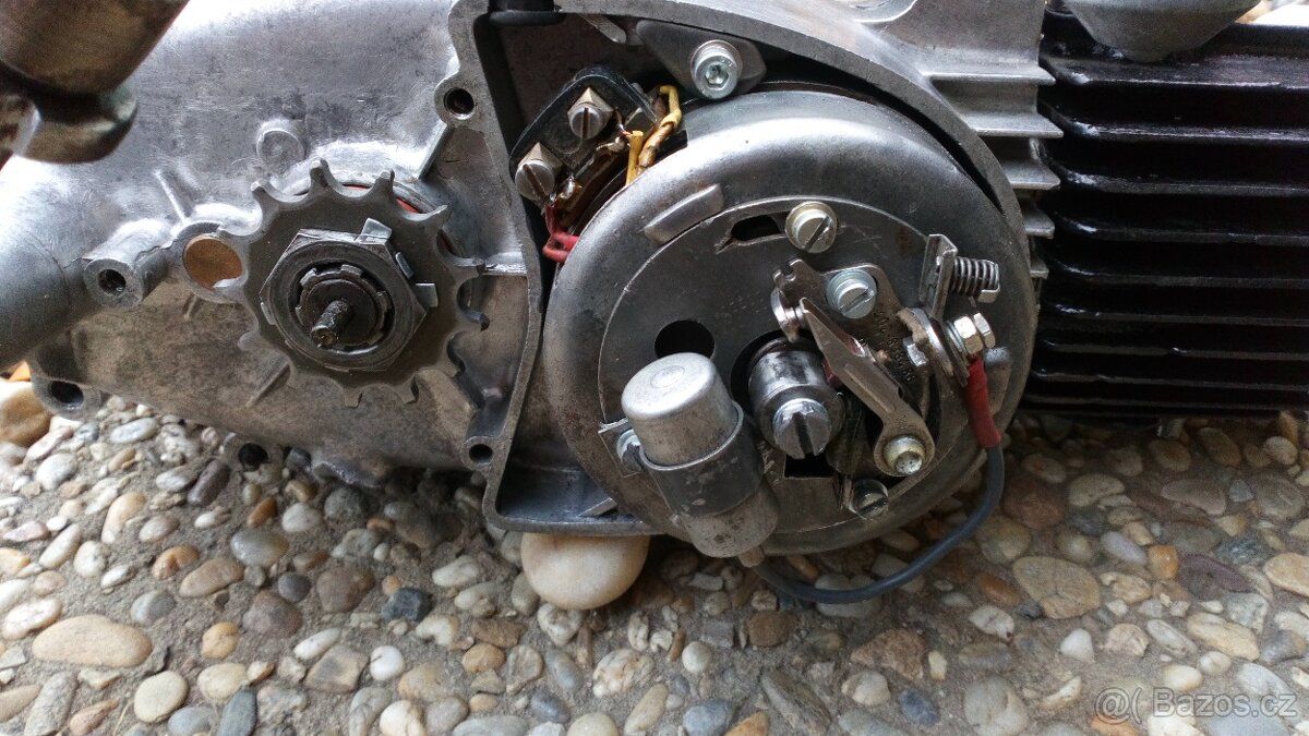 Motor Jawa Pařez - 7