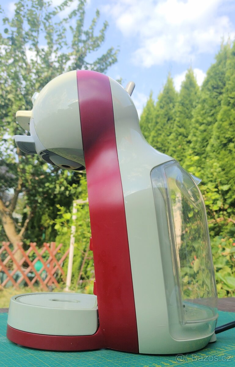 Kapsulový kávovar Krups KP120 šedo-červený - 55% sleva - 7