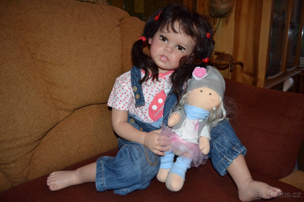 Prodám velkou sedící reborn holčičku z kitu Cressida - 7