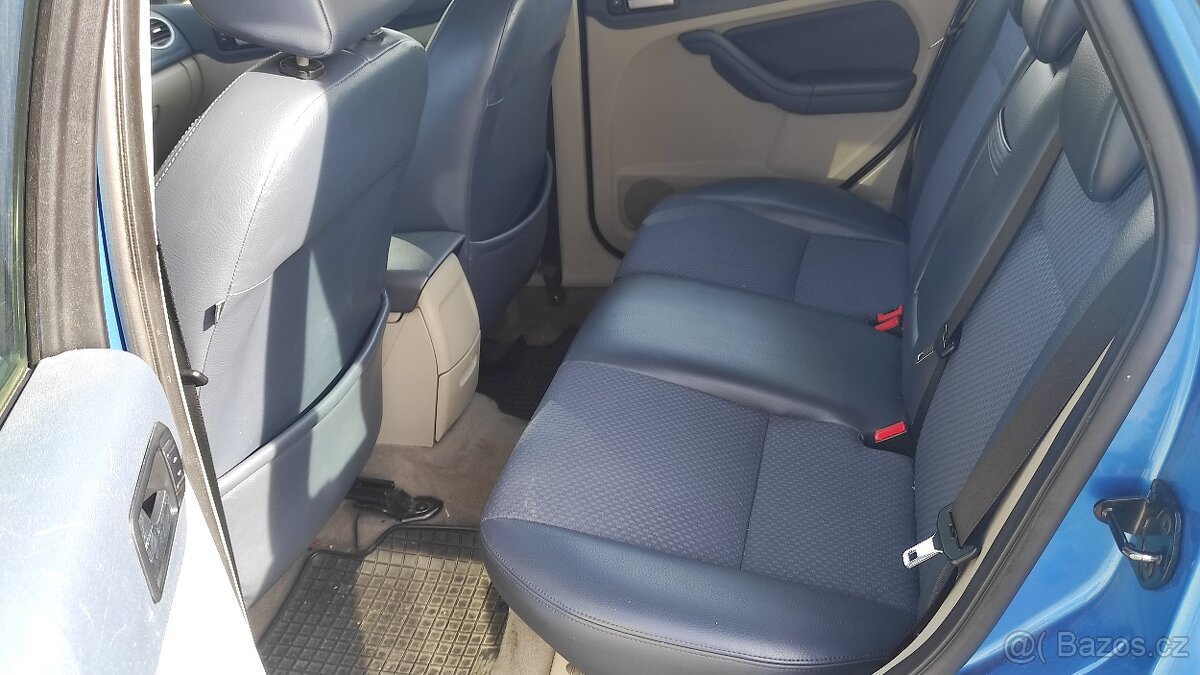 Ford Focus 1,6i Kombi - 7