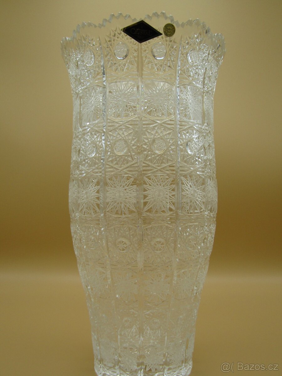 Velké čiré broušené vázy - 7