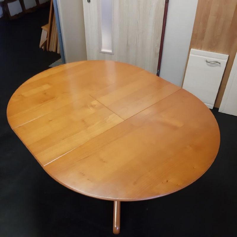 Stůl kulatý jídelní, rozkládací a 4 židle - masiv - 7