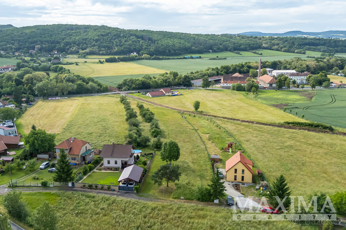 Pozemek o ploše 2625 m2 - Lochovice, Lochovice - 7