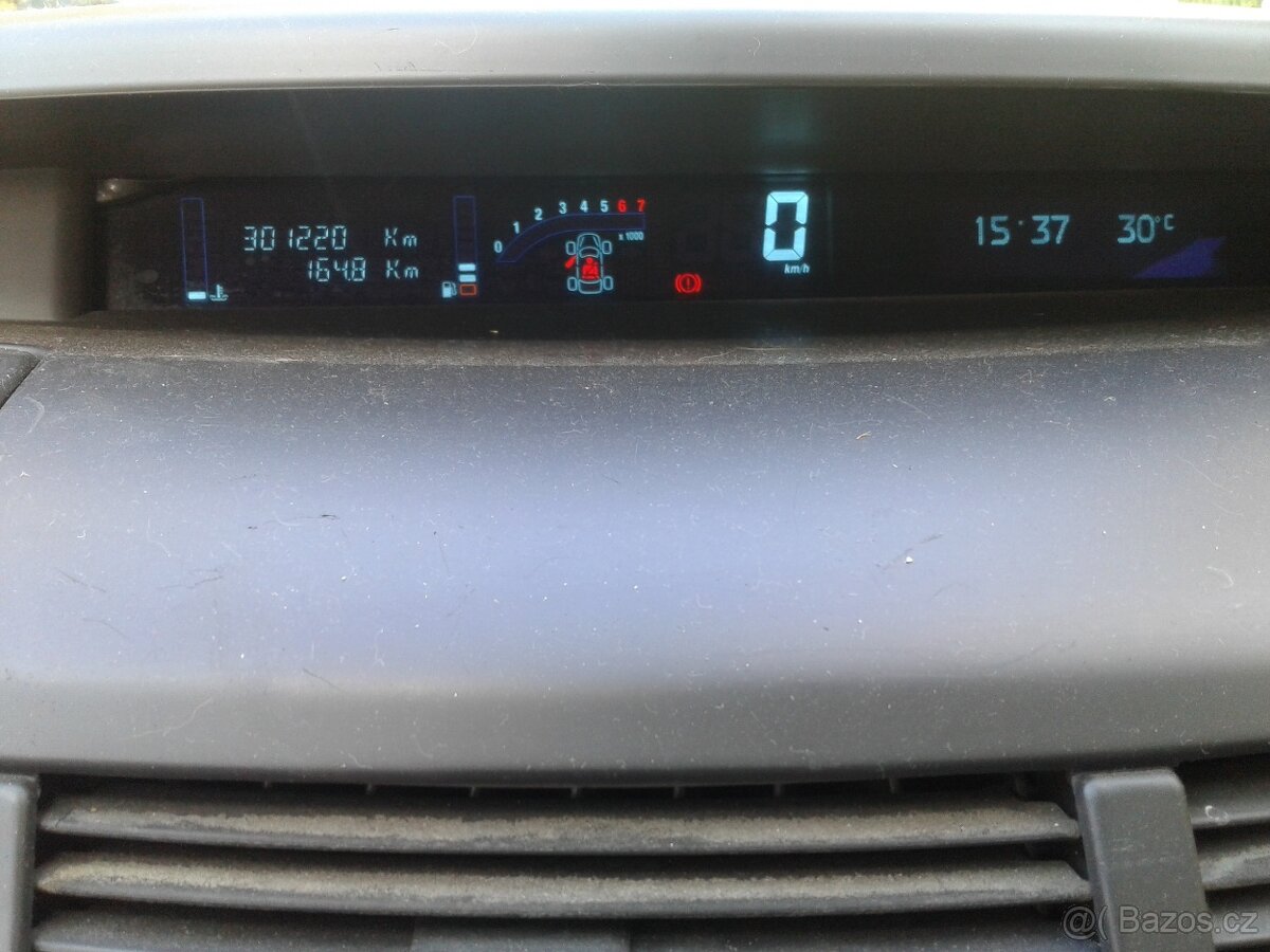 Renault Grand Espace 2.0 turbo benzín,125 kw - 7