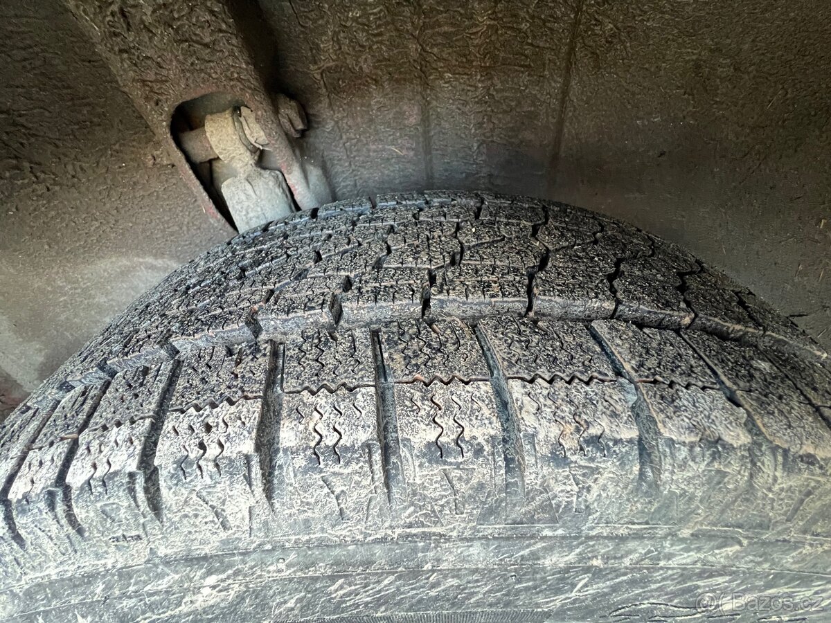 Renault Master 2,5 - 7