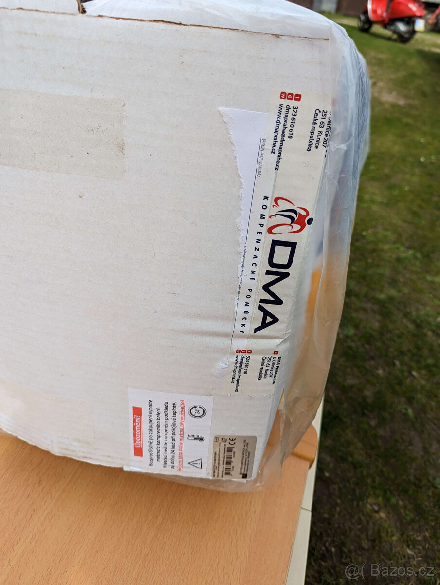 Elektricky polohovatelné pojízdné lůžko - 7