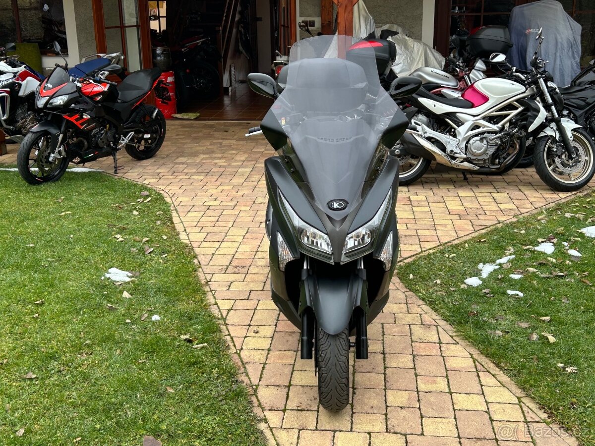 Kymco X-town 300i ABS - 7