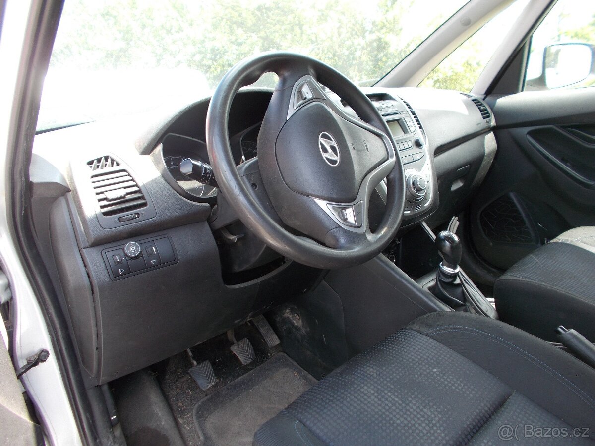 Hyundai ix20 - 7