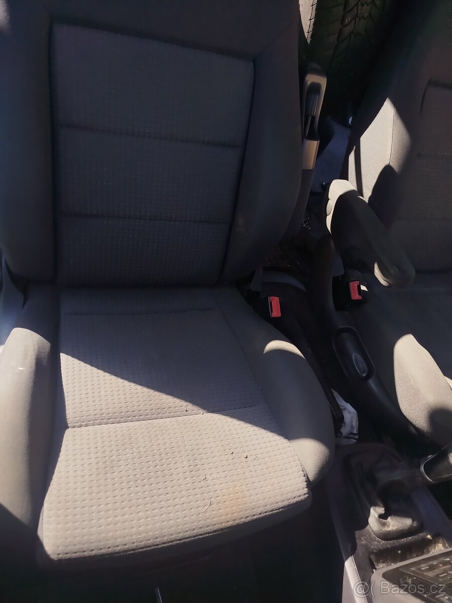 Prodám veškeré díly Sharan - 7