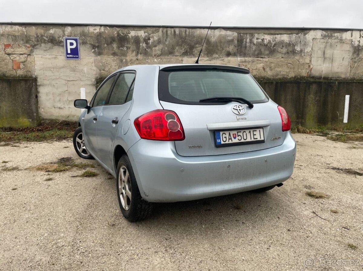 Toyota Auris 1.4 2008 - 7