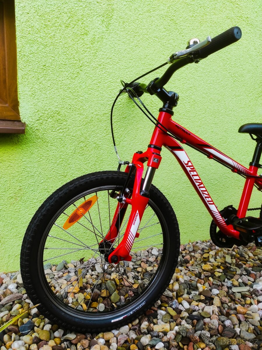 Značkové dětské kolo SPECIALIZED 20" (červená) - 7