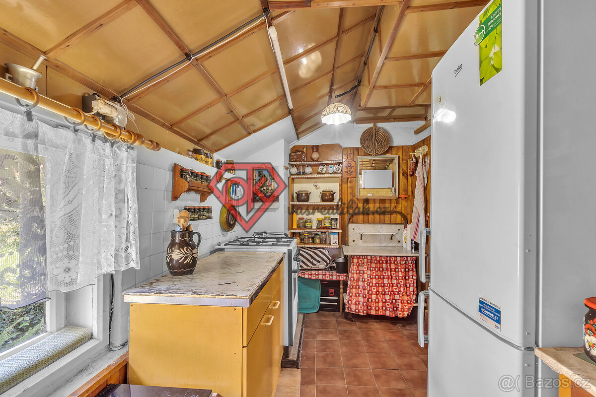 PRODEJ - rodinný dům v Dolní Hedeči - 7