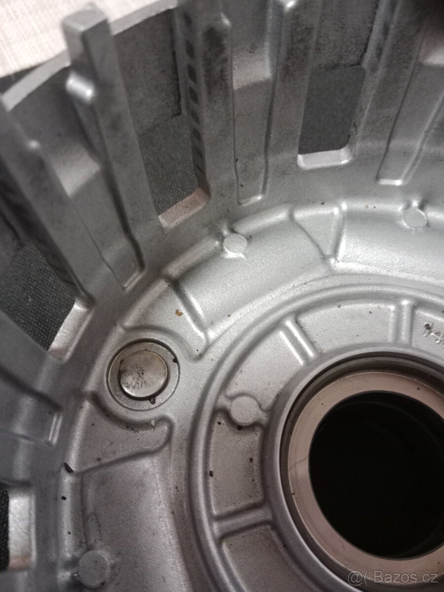 Yamaha R1 big bang 2009-2013 sp. koš - 7