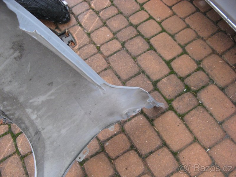 renault flunce pravý přední blatník - 7