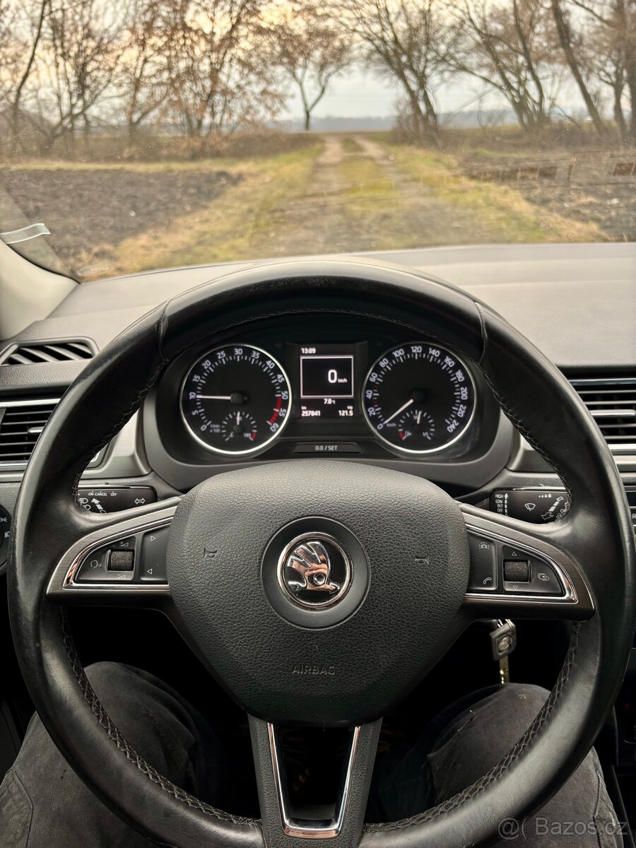 Prodám Škoda Rapid - 7