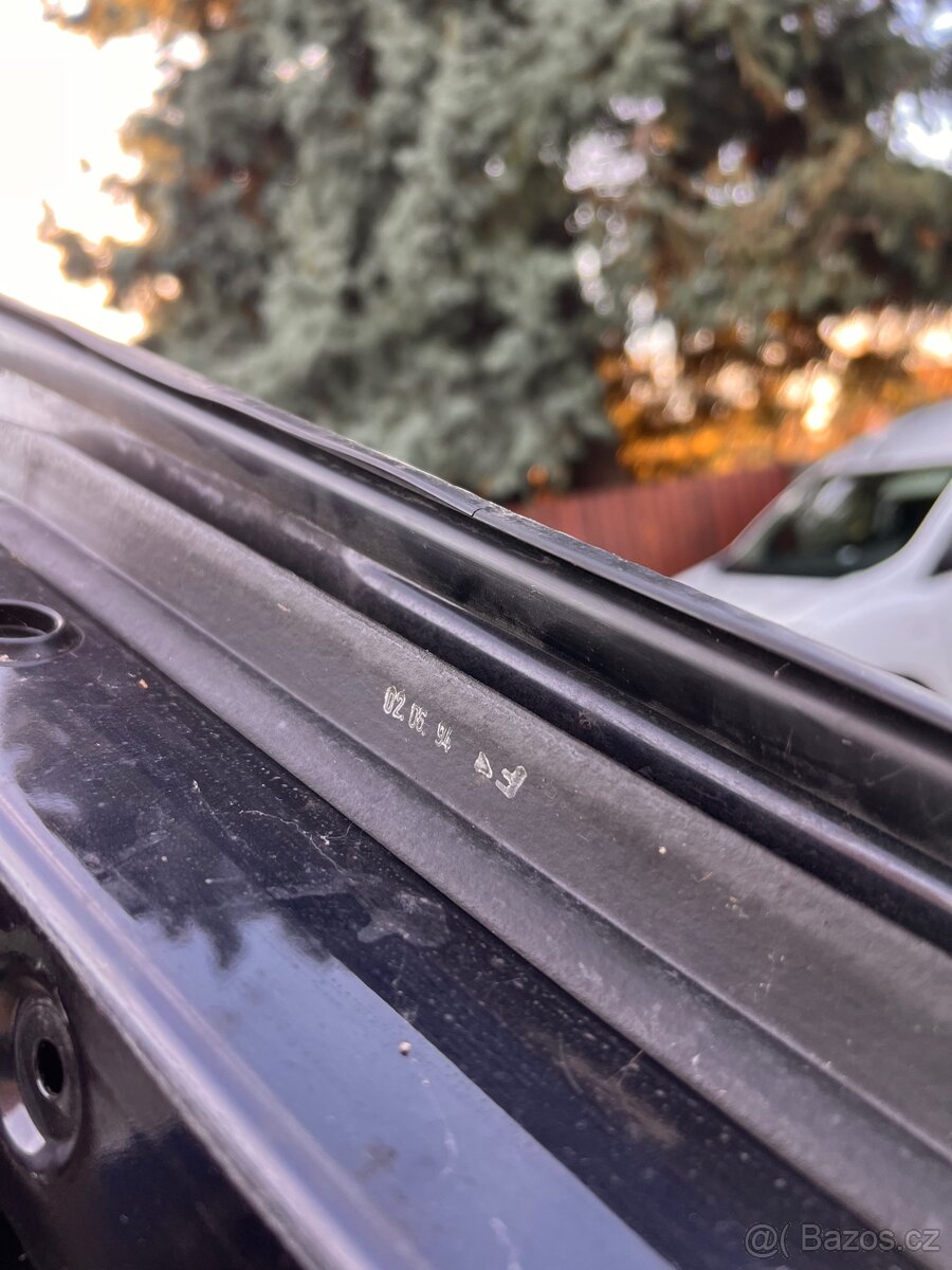 Pravé přední dveře bmw e34 - 7