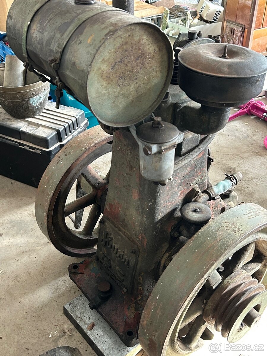 Stabilní motor SLAVIA DIESEL 8 koní - 7