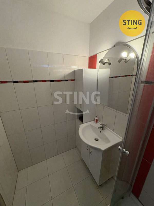 Prodej, RD 4+2, dvougenerační, plocha pozemku 660 m2, 132438 - 7