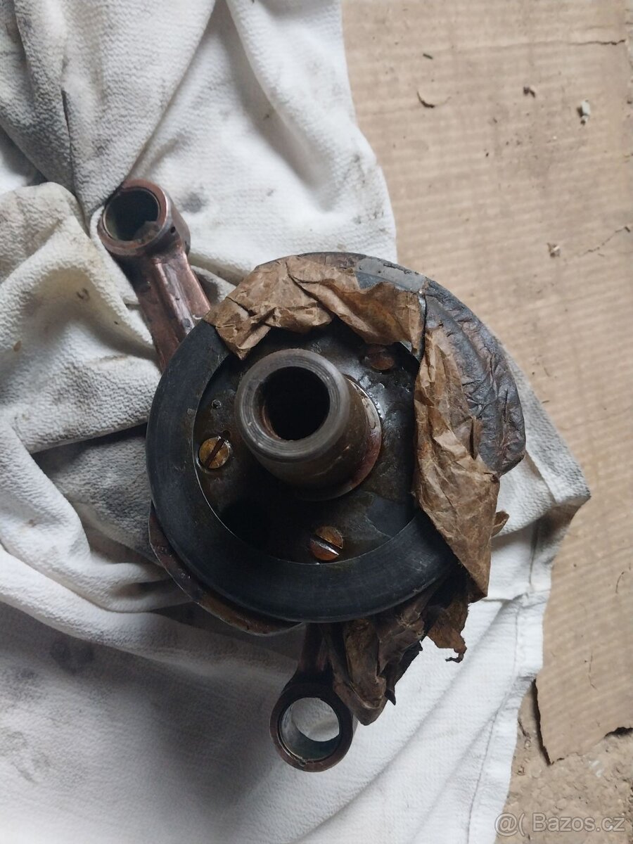 Originální nova kliková hřídel K750 M72 M62 Dněpr Ural - 7