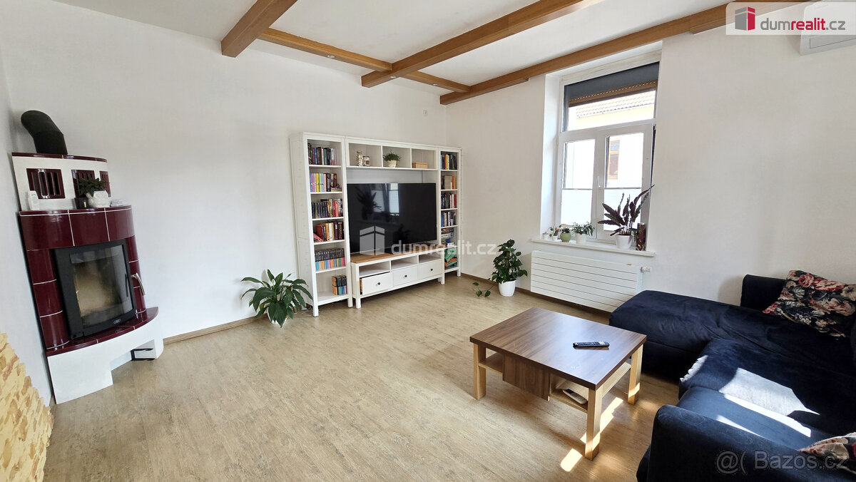 Prodej gvougenerační rodinný dům 4+1 a 1+1 Písek Dobrovského - 7