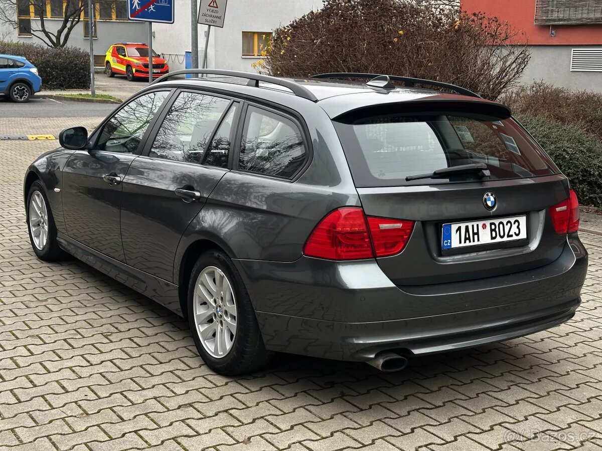 BMW Řada 3 E91 320i 125kW Combi Facelift Tempomat Serviska - 7