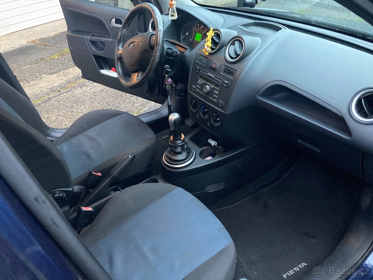 Ford Fiesta 1.4 TDCI - 7