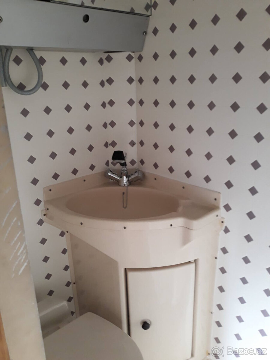 Obytný Ford Transit MK II - 7