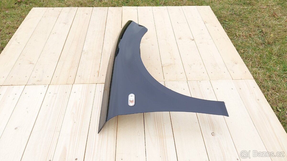 Seat LEON II – Blatníky přední LC9Z - 7