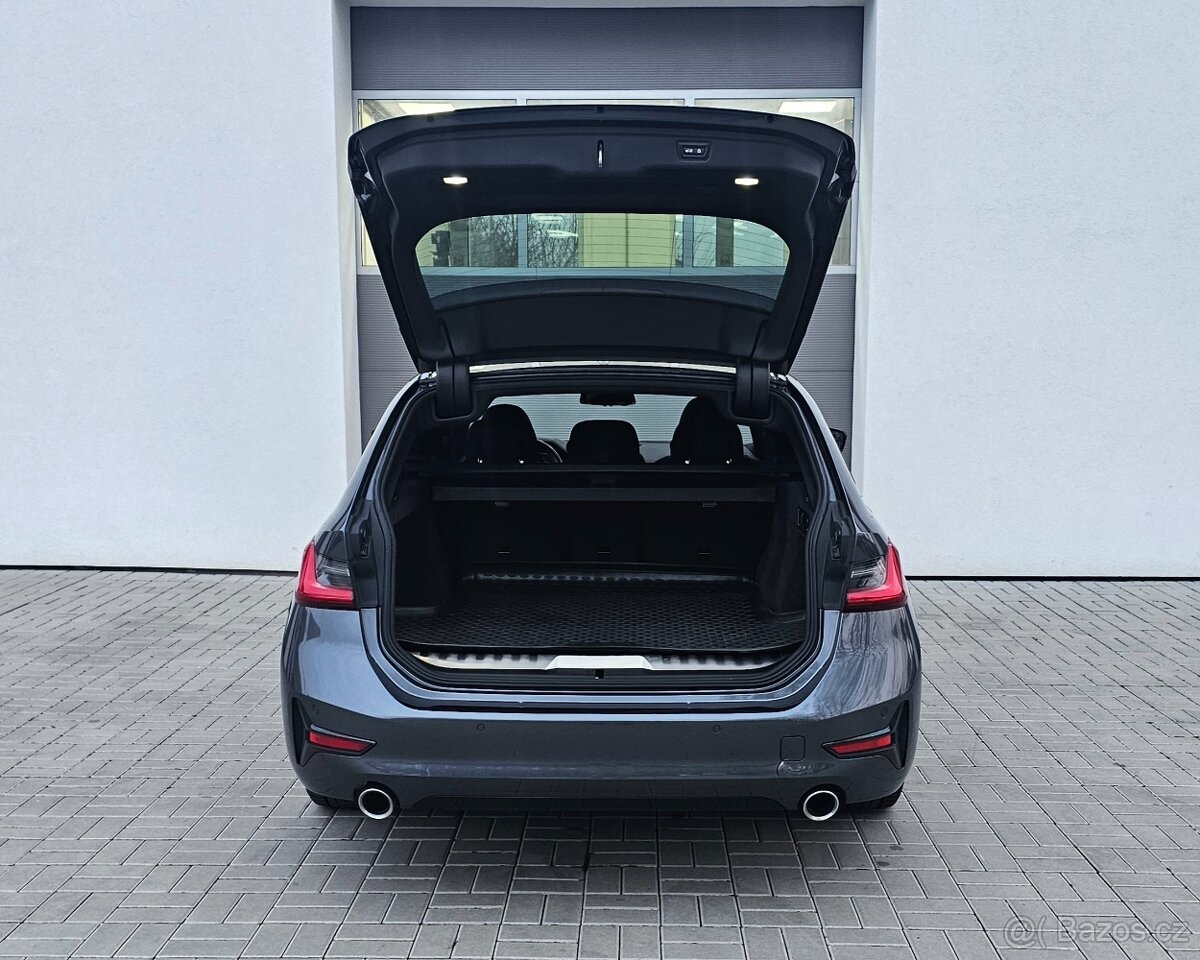 BMW Řada 3, 330e SportLine - 7