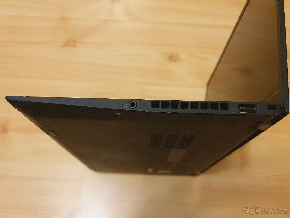 Lenovo ThinkPad X1 Carbon (5th Gen) - 7