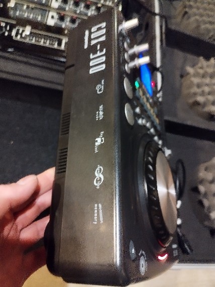 DJ case + DJ controller + CD player - 7