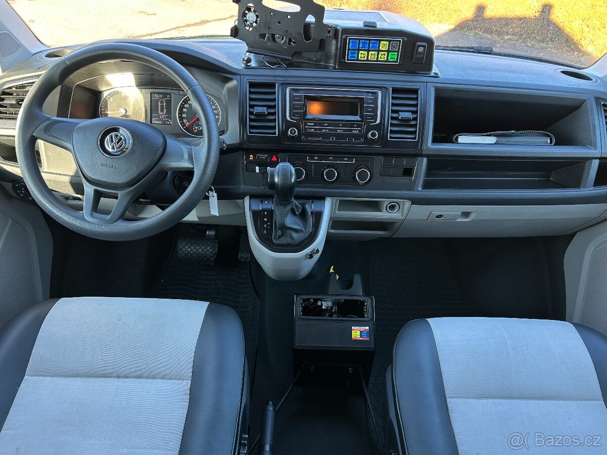 VW T6 2.0 TDI Sanitní vůz DSG - 7