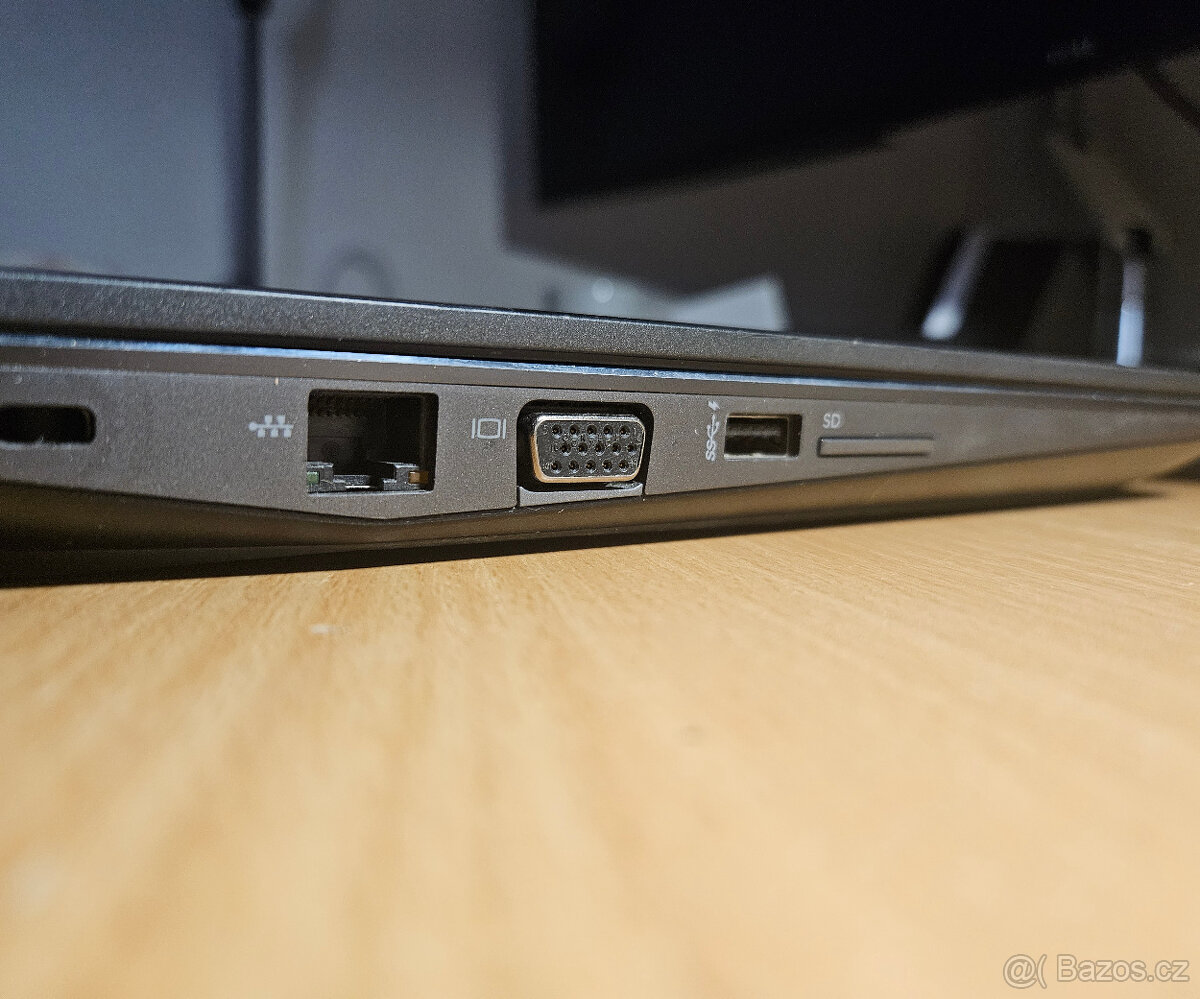 HP Zbook 15 G4 i7-7820HQ - 7