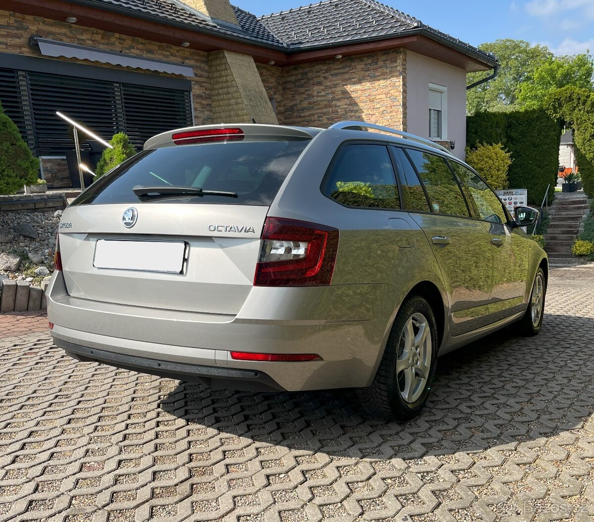 Škoda Octavia 3 Kombi 1.6 TDI , Facelift , Full LED - 7