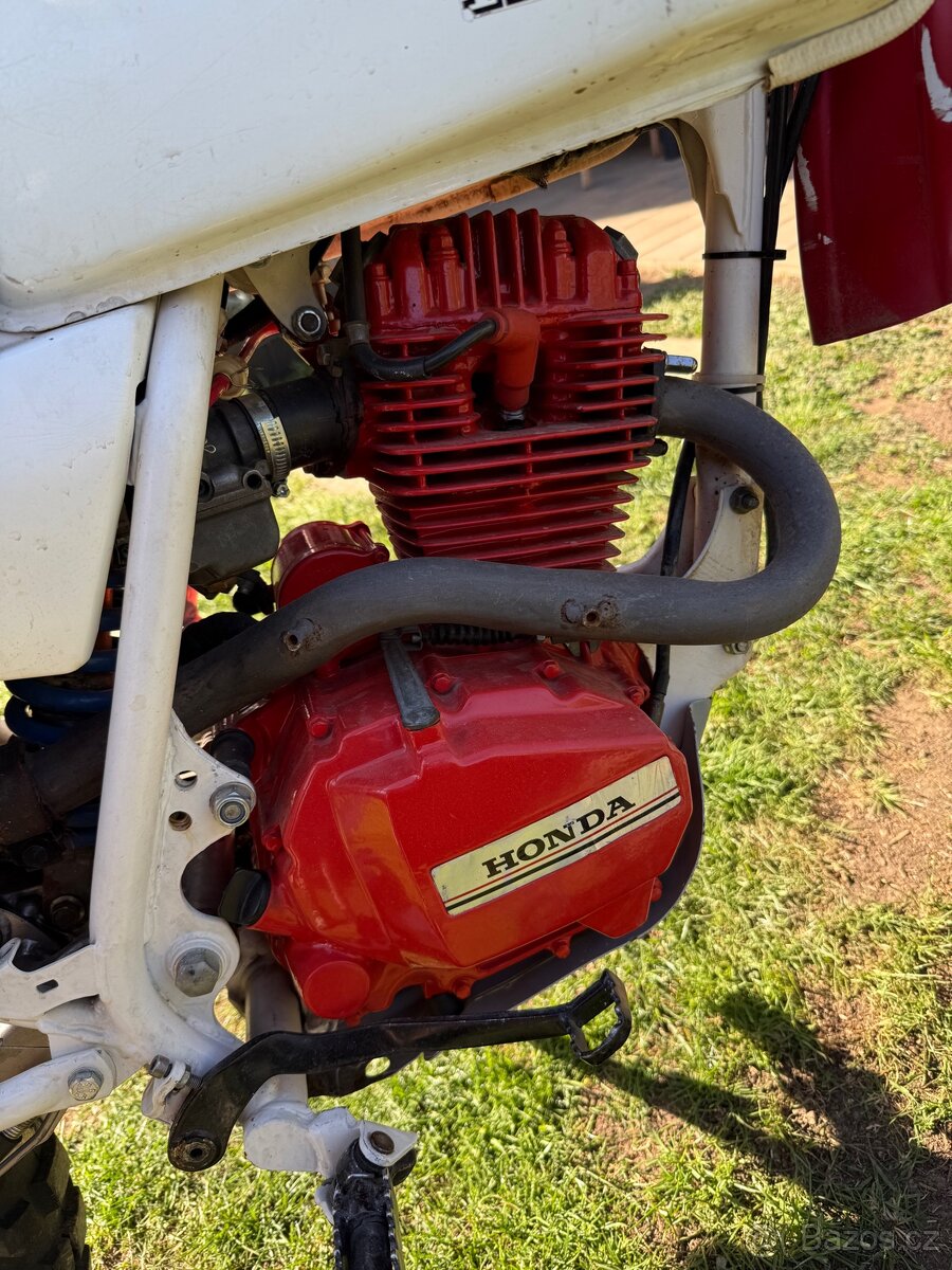 Honda XL200 - 7