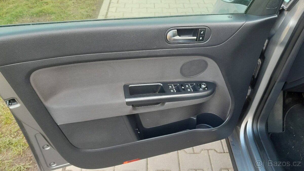 VW Golf 6 Plus, 1.6 TDI, - 7