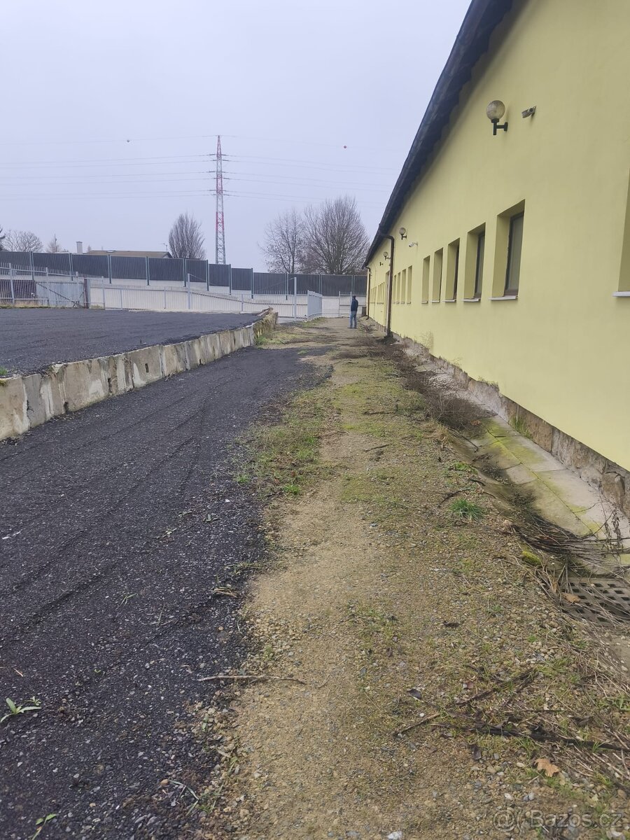 Zpevněná oplocená plocha Svitavy - 7