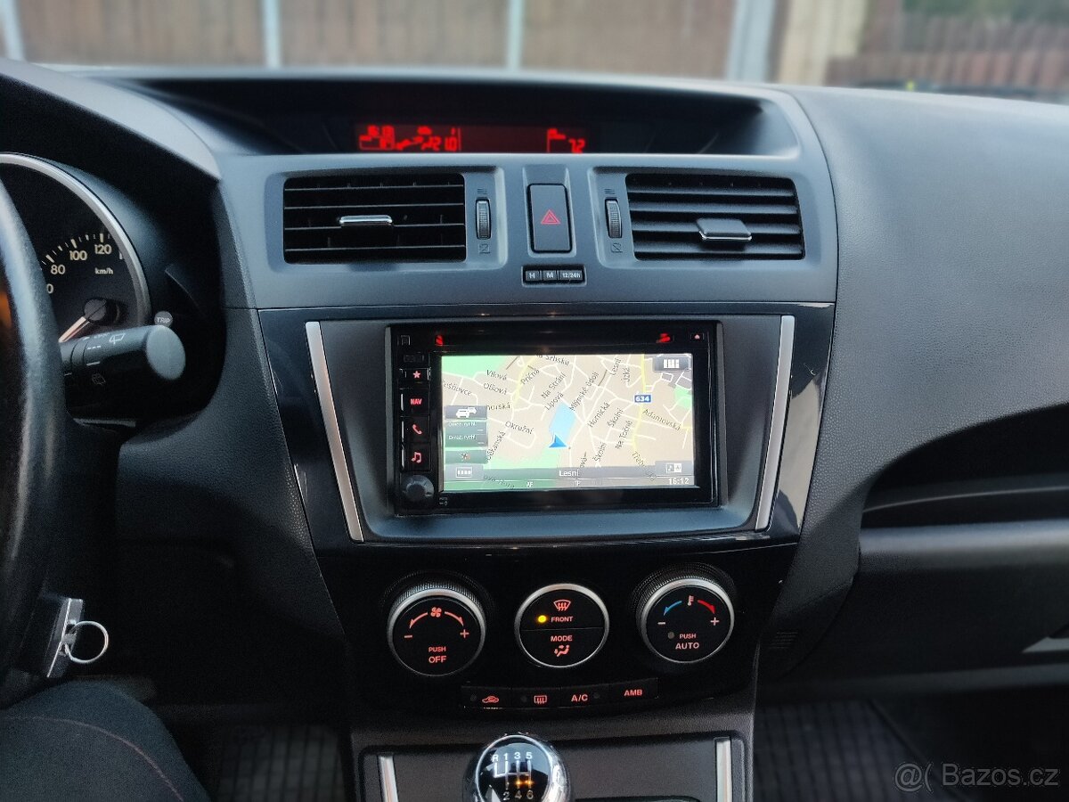 Mazda 5 1.6 MZR-CD, 7míst nafta manuál 85 kw - 7