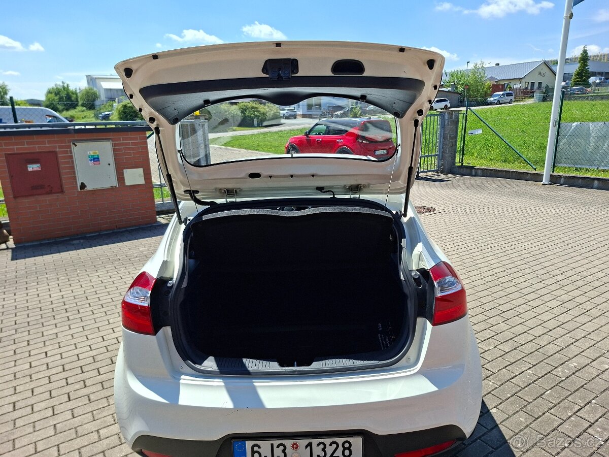 Kia Rio 1,4 CRDi - 7