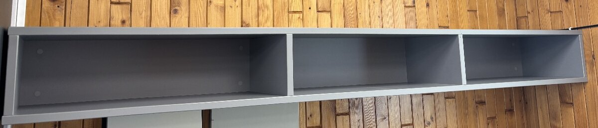 Prodáme 5 ks velkých kancelářských stolů - 7