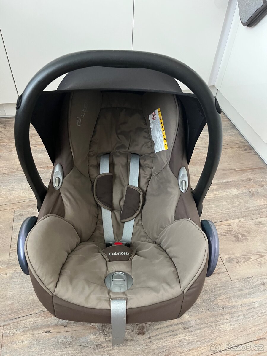AUTOSEDAČKA MAXI COSI CABRIOFIX 0-13KG + ZÁKLADNA + PŘÍSL. - 7