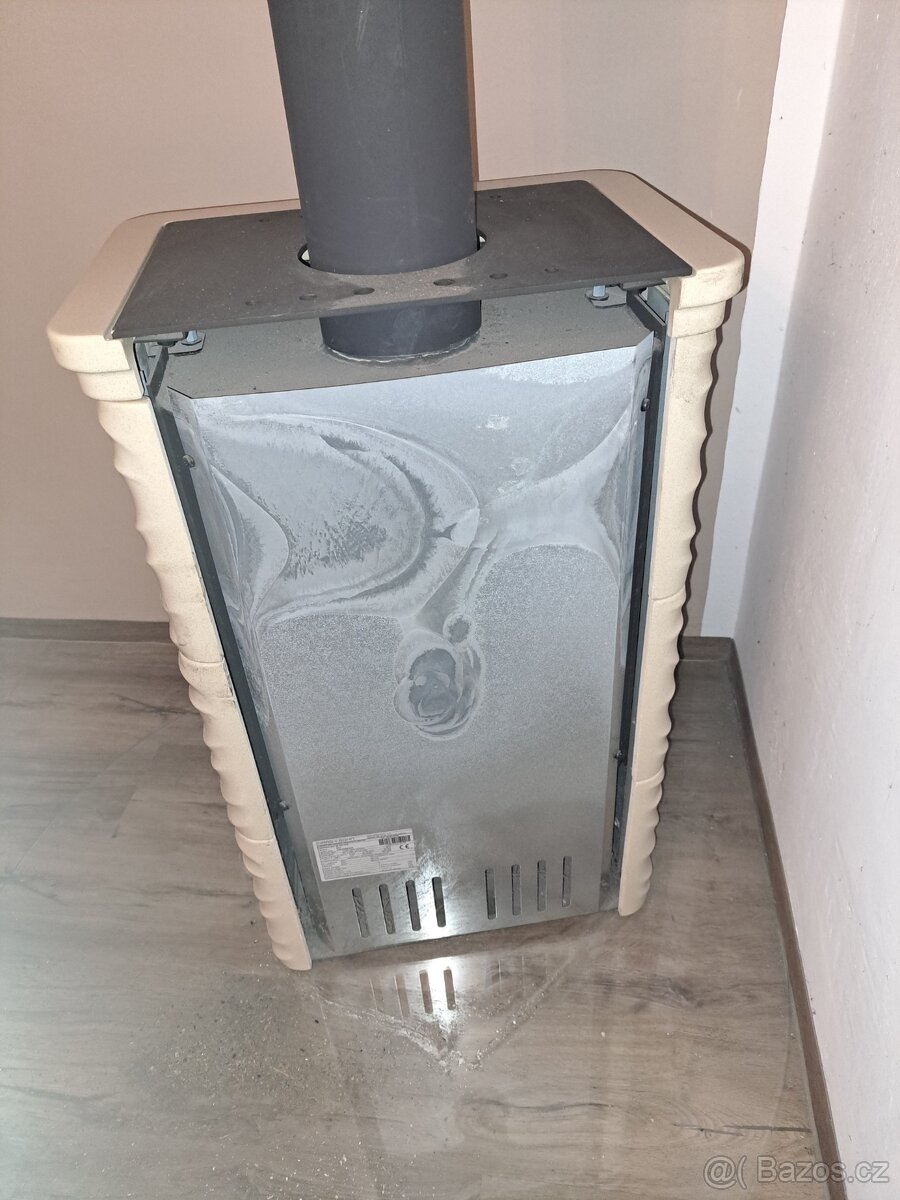 Kachlová krbová kamna s příslušenstvím - 7