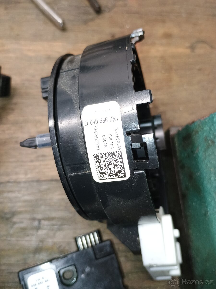 VW Touran 1T2 - ND z interiéru - 7