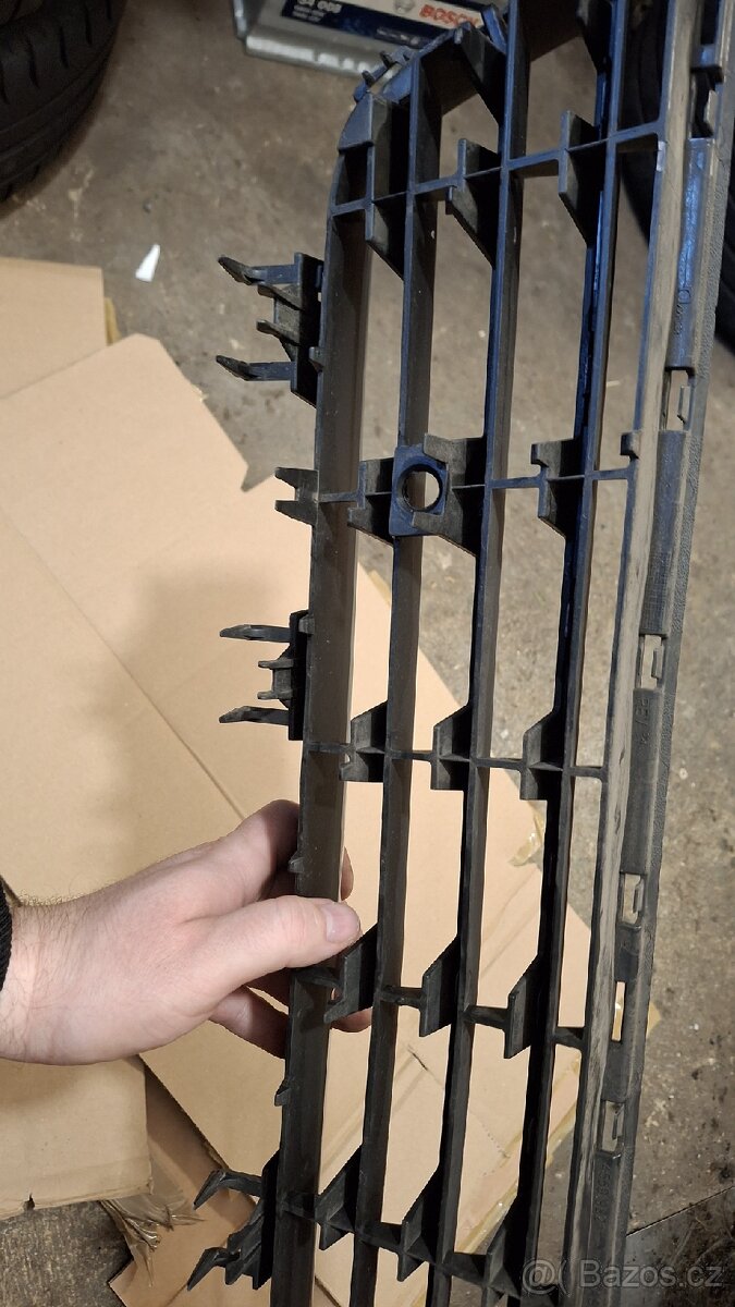 Mřížka nárazníku Opel Astra H facelift - 7