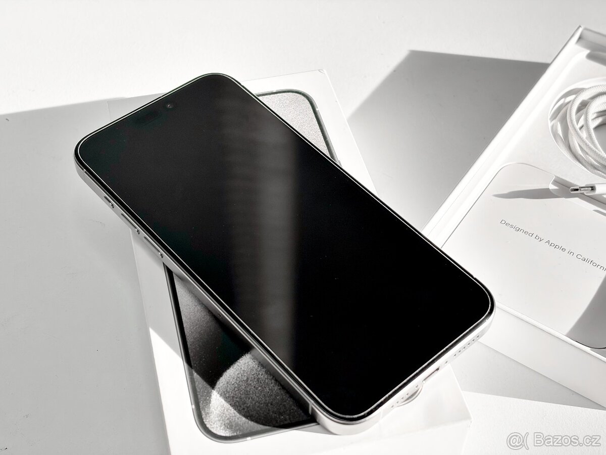 iPhone 15 Pro Max | 256GB, Stříbrný - 7