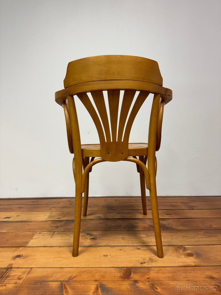 Oblíbená křesla TON č.25 (větší model) 7 kusů - 7