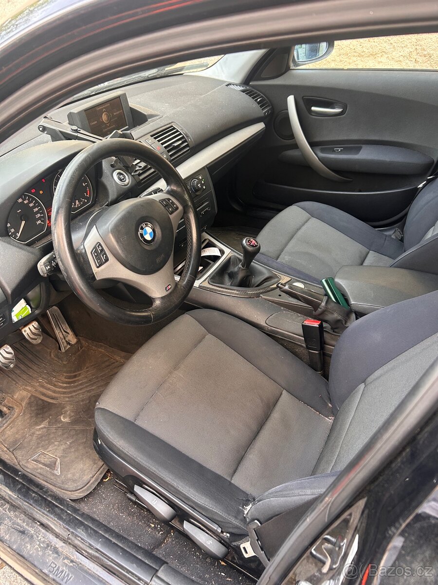 BMW řady 1 (E87) 116i - 7